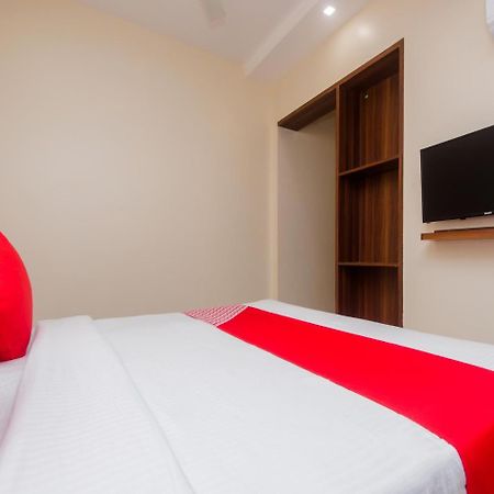 Hotel Park Inn Vasai-Virar City Exteriör bild