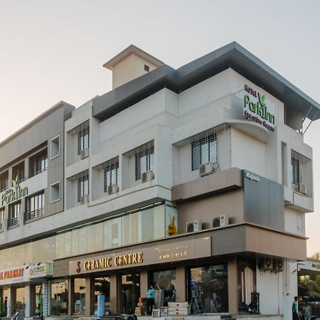 Hotel Park Inn Vasai-Virar City Exteriör bild