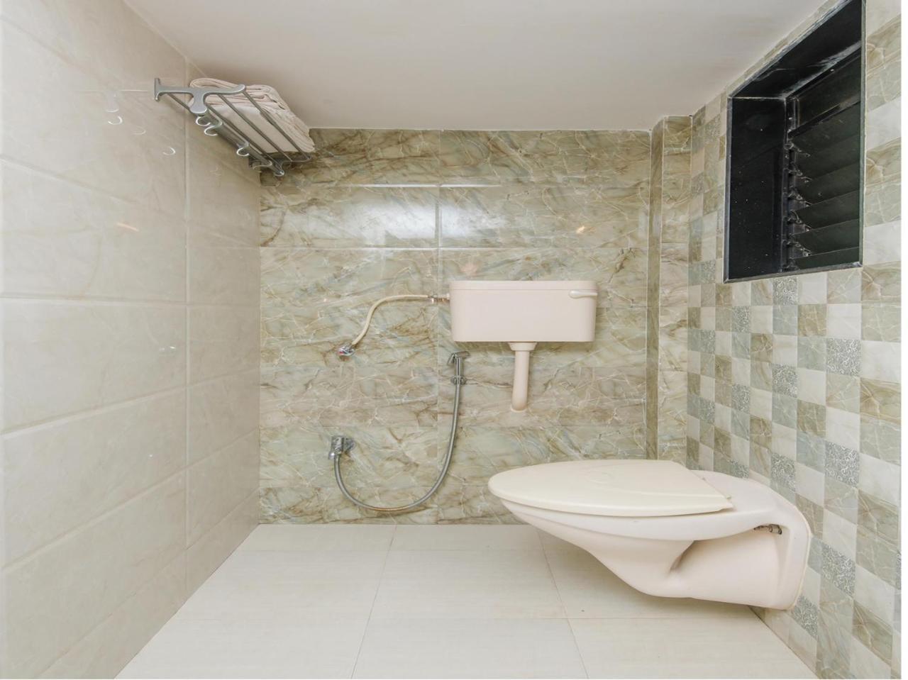 Hotel Park Inn Vasai-Virar City Exteriör bild