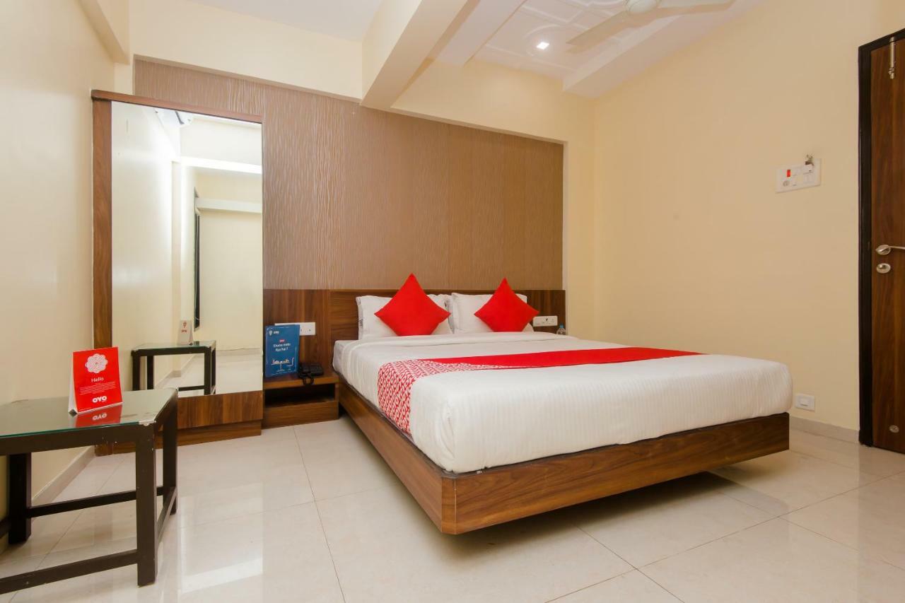 Hotel Park Inn Vasai-Virar City Exteriör bild